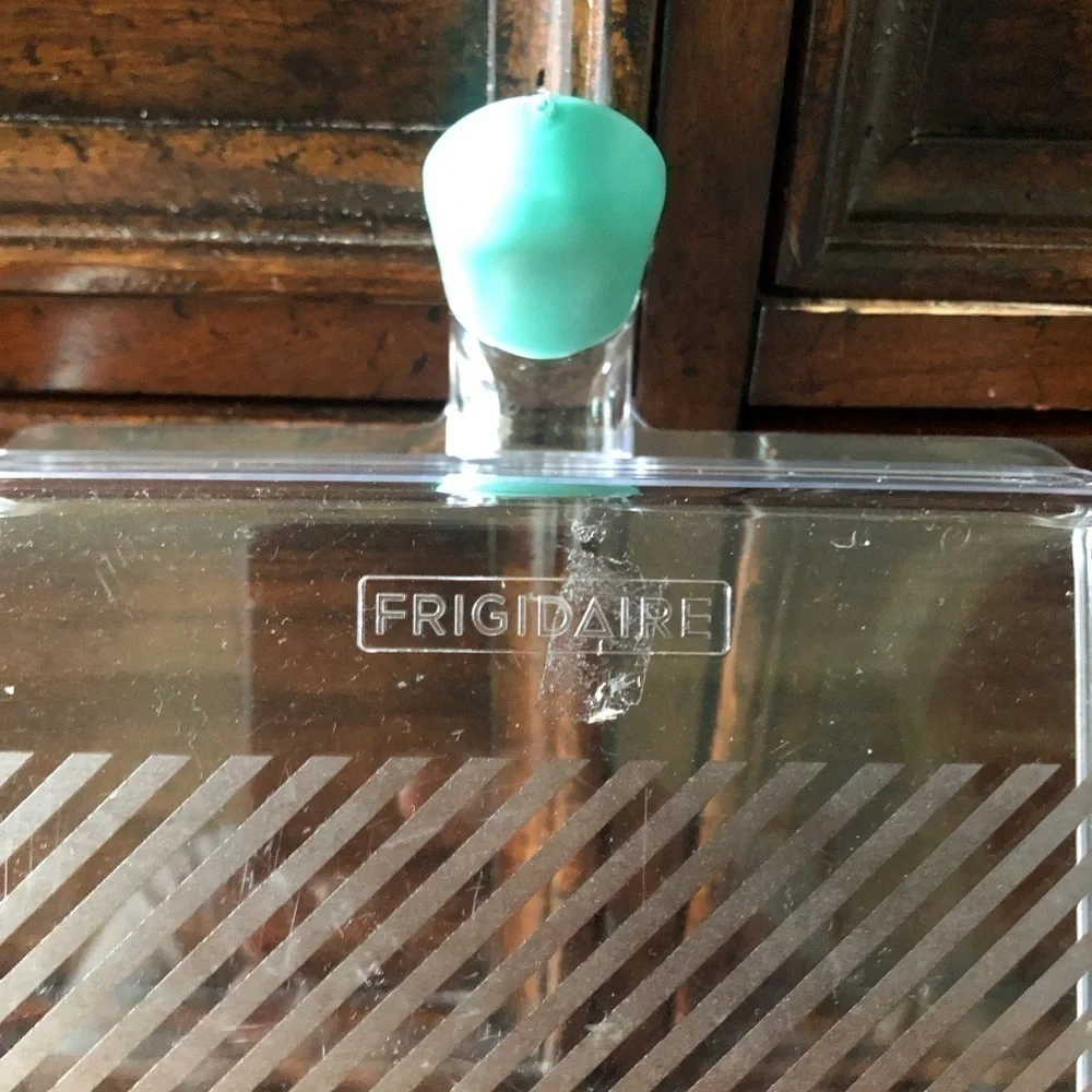 Frigidaire clear refrigerator food organizer with handle